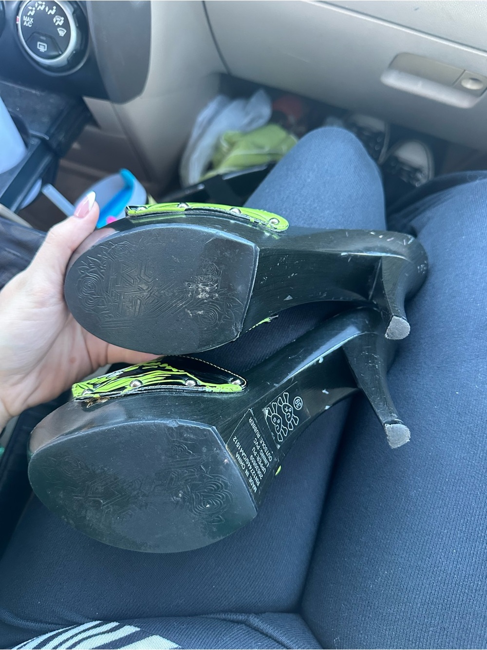 Insane rare iron fist zombie pumps - Picture 3 of 7